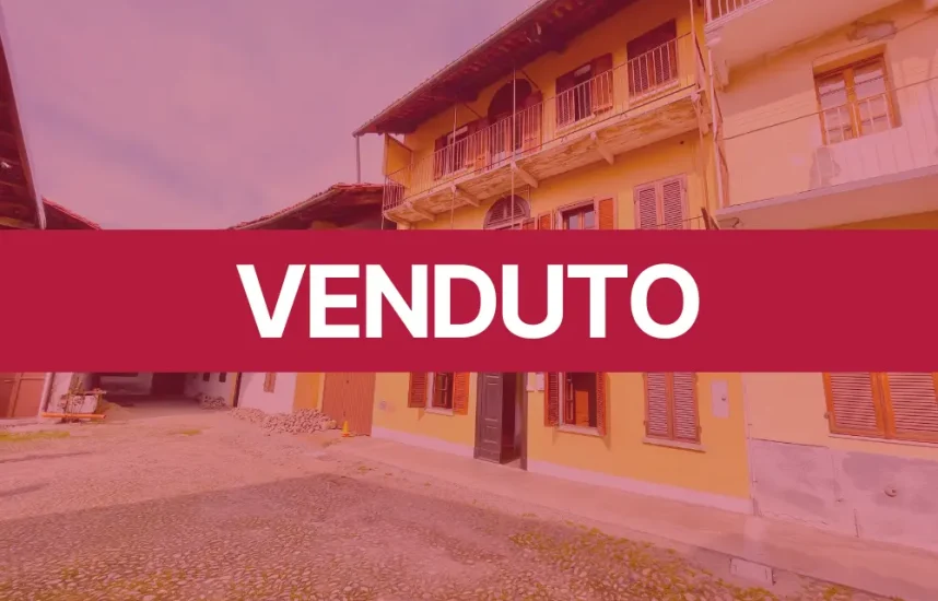 Pavone Canavese - Rustico in Via Quilico 7 - venduto