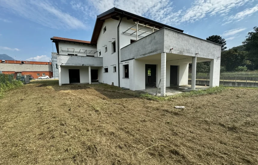 pavone canavese - villa plurifamiliare